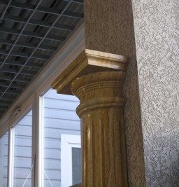 Полуколонна DORICA из мрамора Travertino Oro (Crumar)